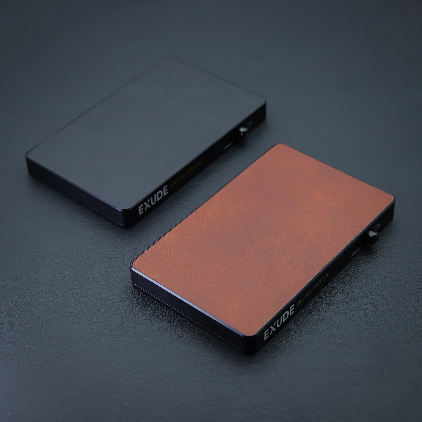Genuine Leather Falcon Magsafe Magnetic Card Holder